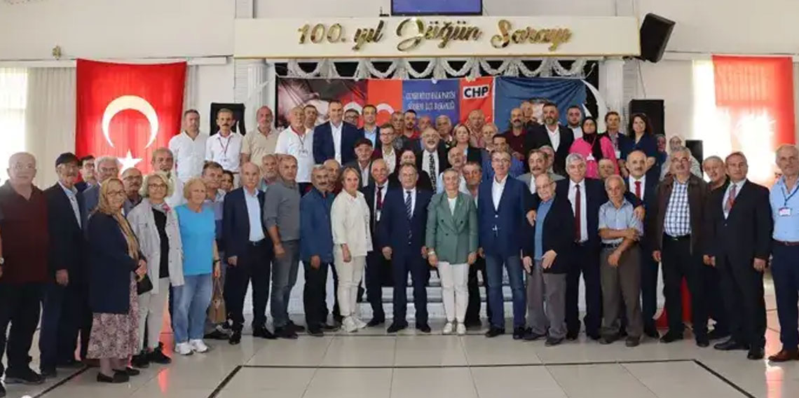 CHP Sürmene İlçe Başkanı Belli oldu! Turgut Aydın güven tazeledi