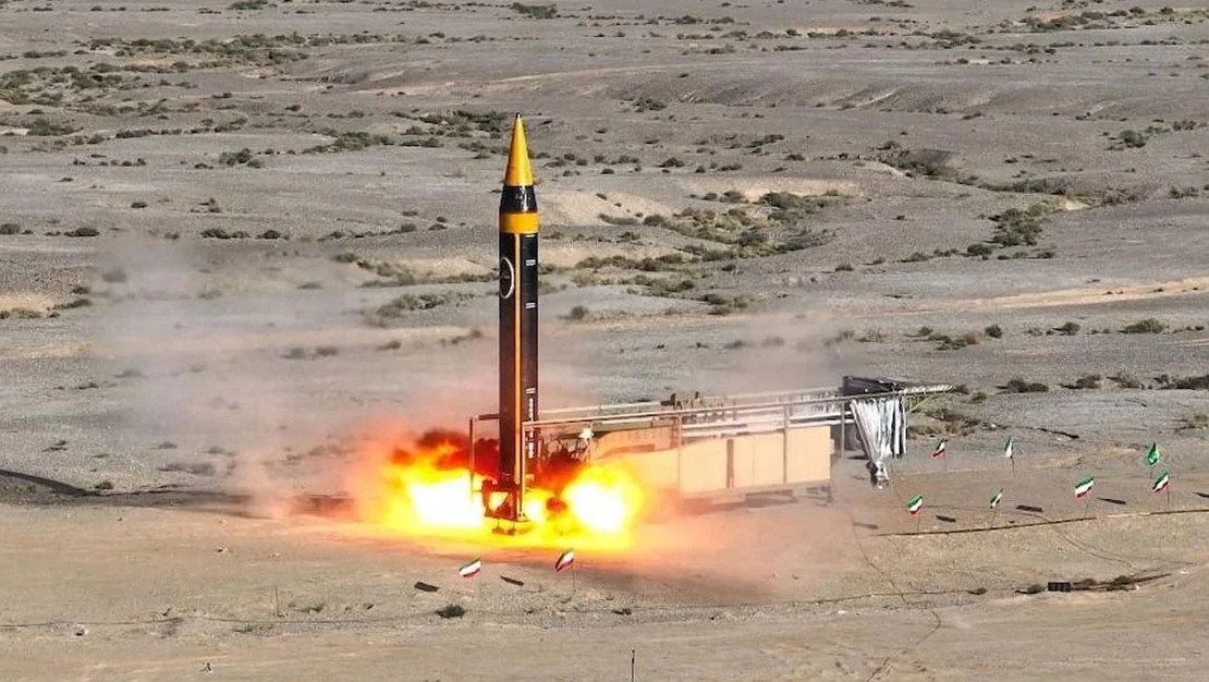 ABD bombardımanı caydırmadı: İran yeni füze denemelerine başladı