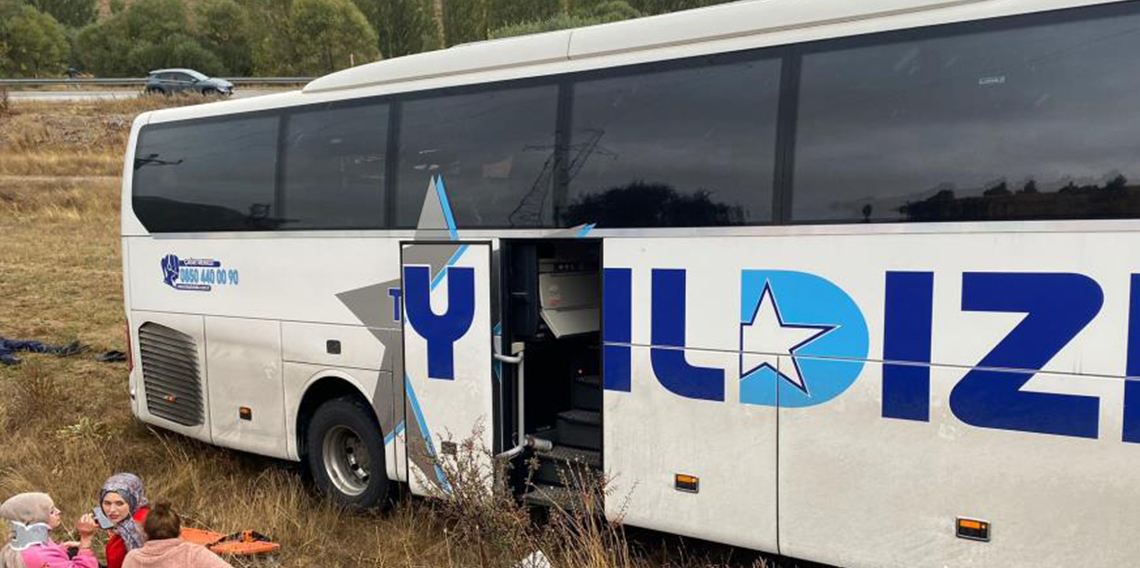 Sivas’ta otobüs kazası, çok sayıda yaralı