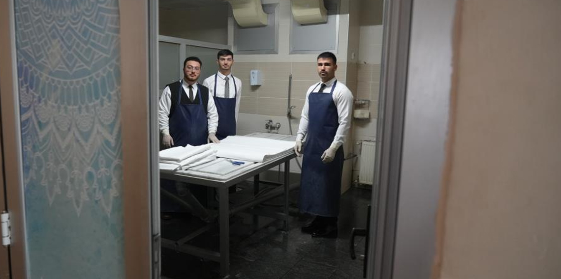 Genç yaşta gassallığı seçtiler