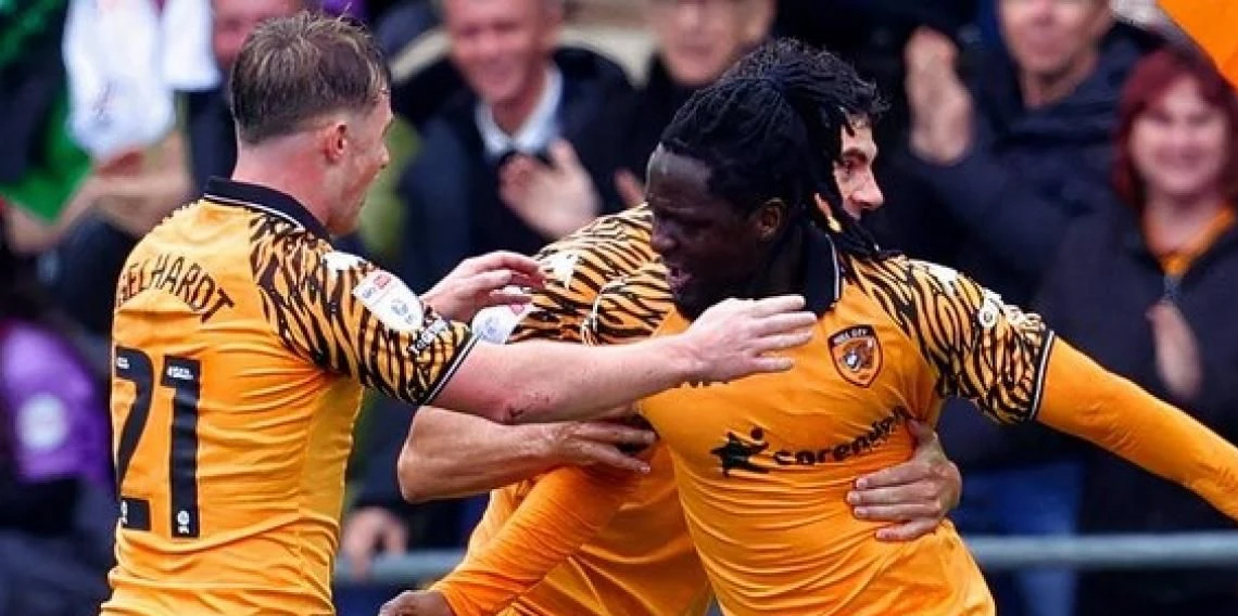 Akintola attı, Hull City kazandı!