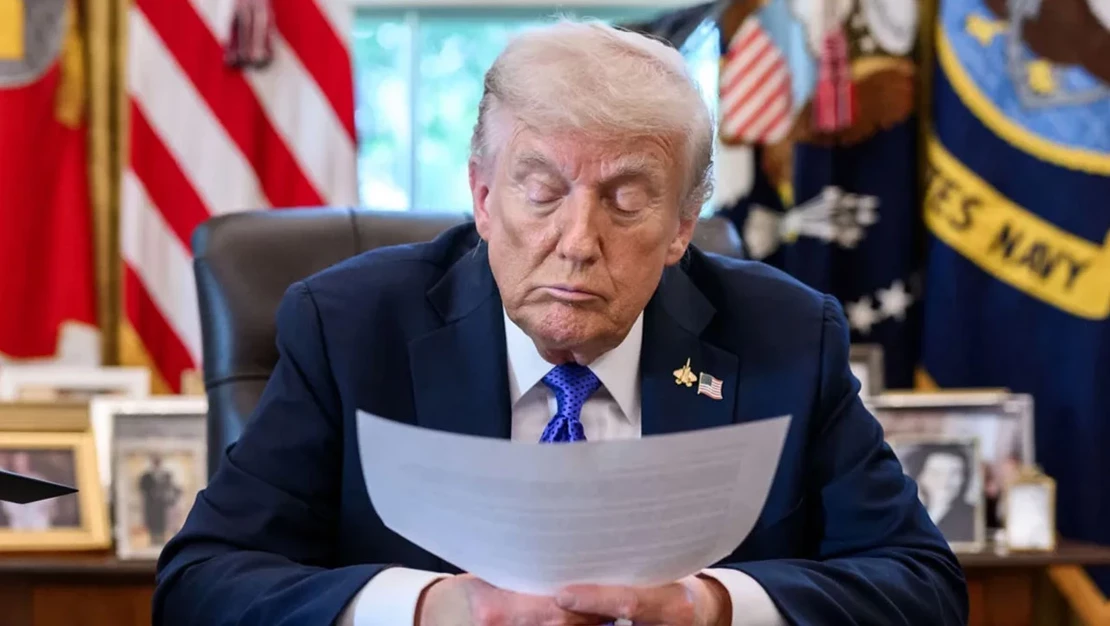 Donald Trump: İsrail, Gazze'ye yönelik bombardımanı derhal durdurmalı