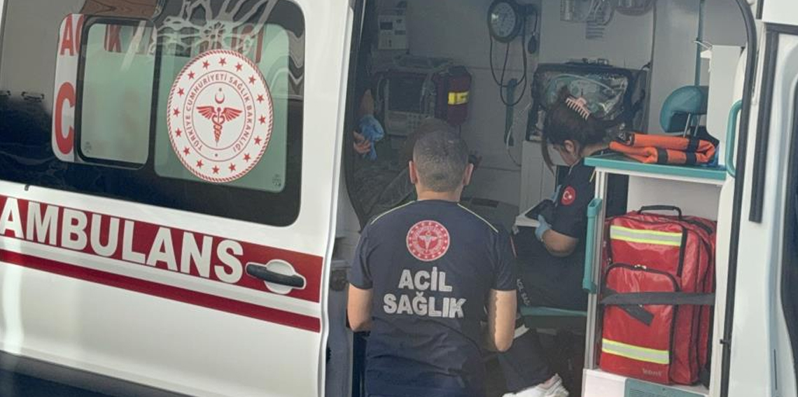 Tokat'ta tavuk yedikten sonra fenalaşan yaşlı adam hastaneye kaldırıldı