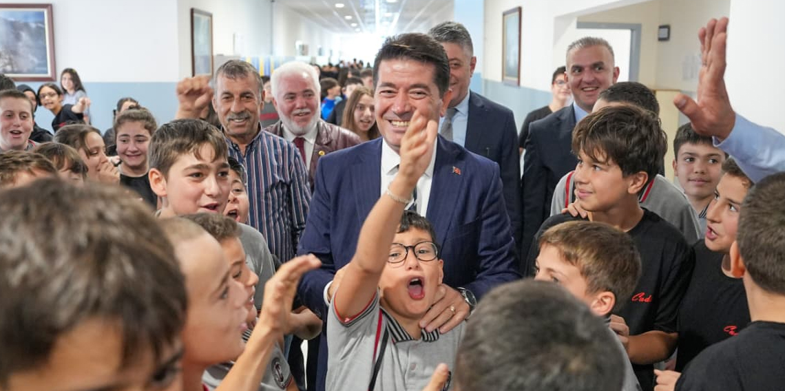 Ortahisar Belediyesinden Okullara Su Müjdesi