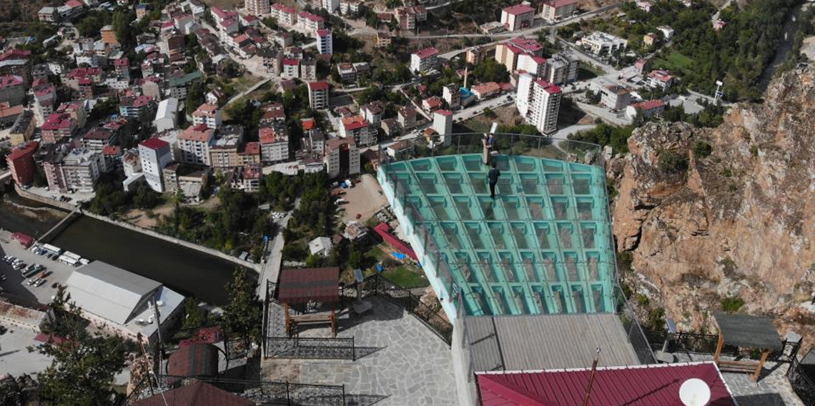 Torul Cam Seyir Terası 100 bin kişiyi ağırladı