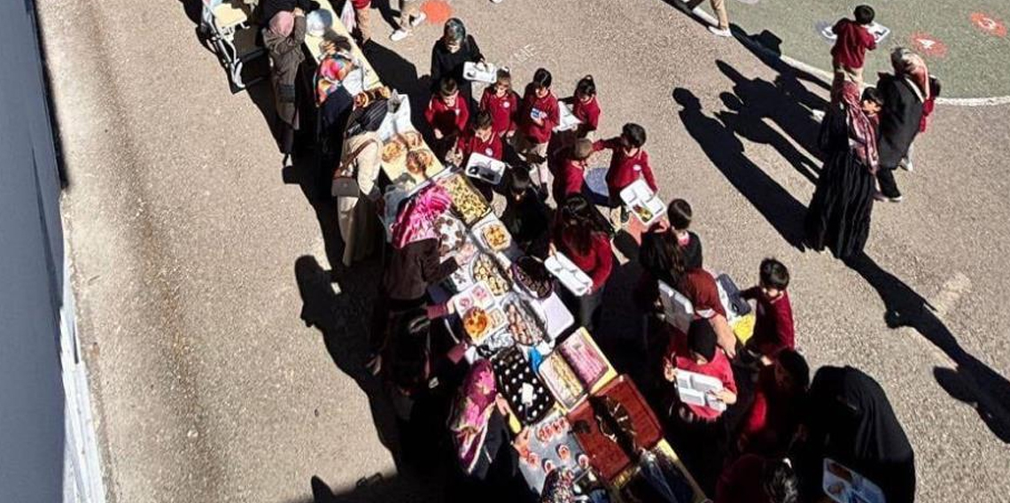 Aydıntepe'de 'Kültür ve Sohbet Odası' yapımına destek amaçlı kitap fuarı düzenlendi