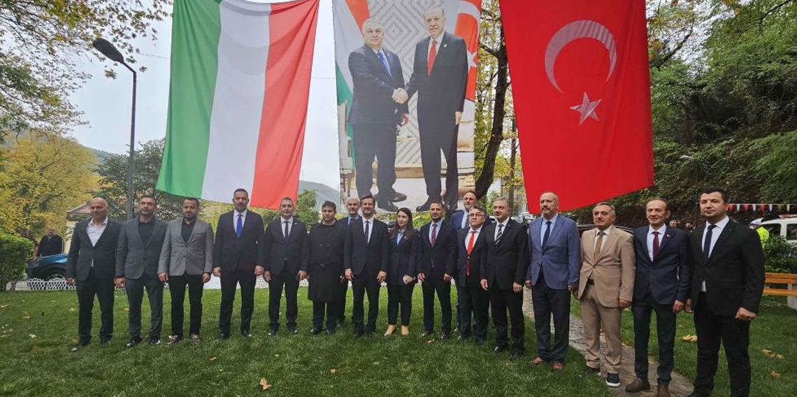 100 yıl önce Macarların yaşadığı Çatalağzı’nda Türk-Macar Dostluk Parkı açıldı