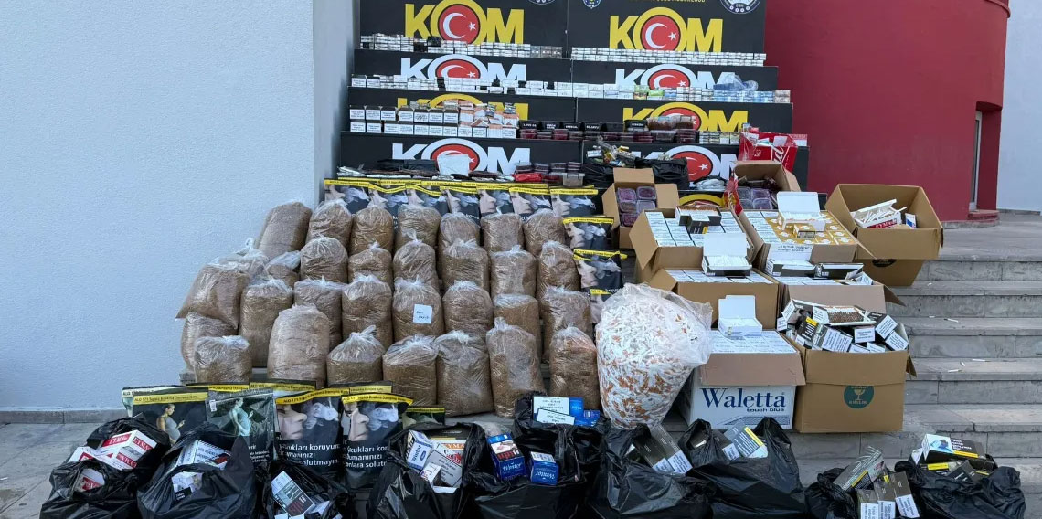 Adana'da 2 ton kaçak tütün ele geçirildi