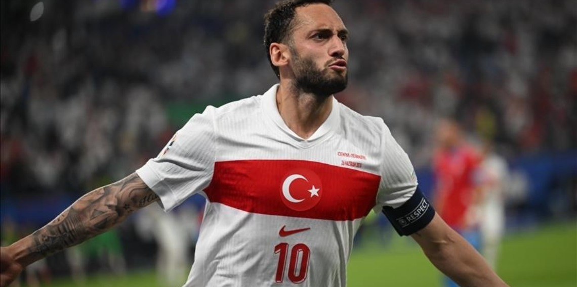 Hakan Çalhanoğlu; Arda ve Kenan iyi olunca kazanıyoruz