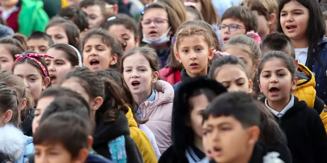 Öğrenciler dikkat! Pazartesi günü tüm okullarda eş zamanlı yapılacak