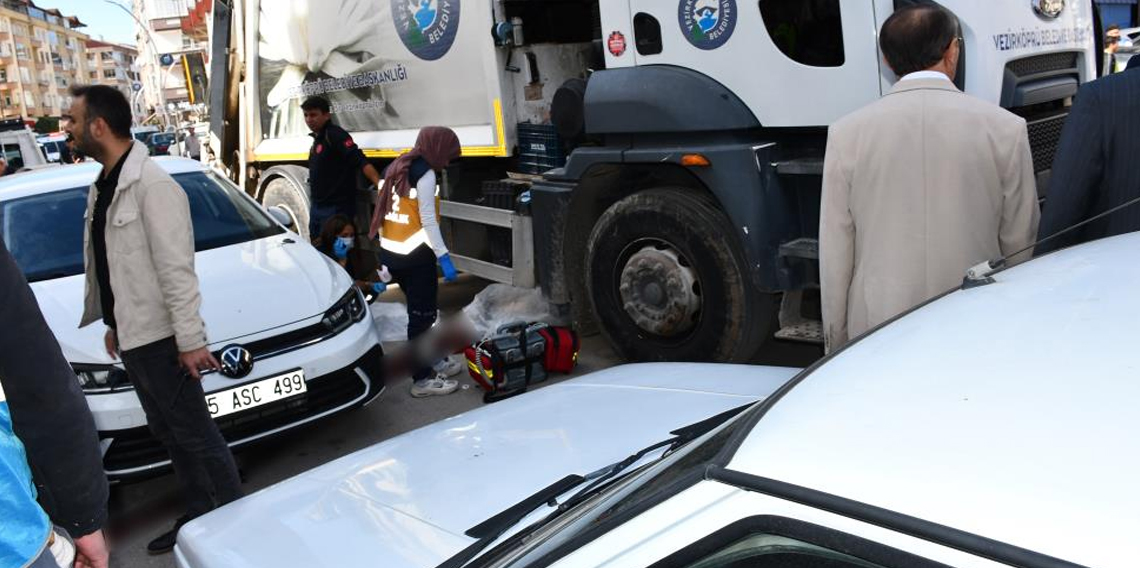 Vezirköprü Belediyesi çöp kamyonunun çarptığı yaşlı adam öldü