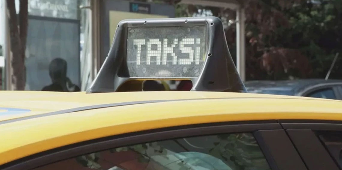 Galericiler açıkça SMS atıyor! Taksi plakasında vergi oyunu