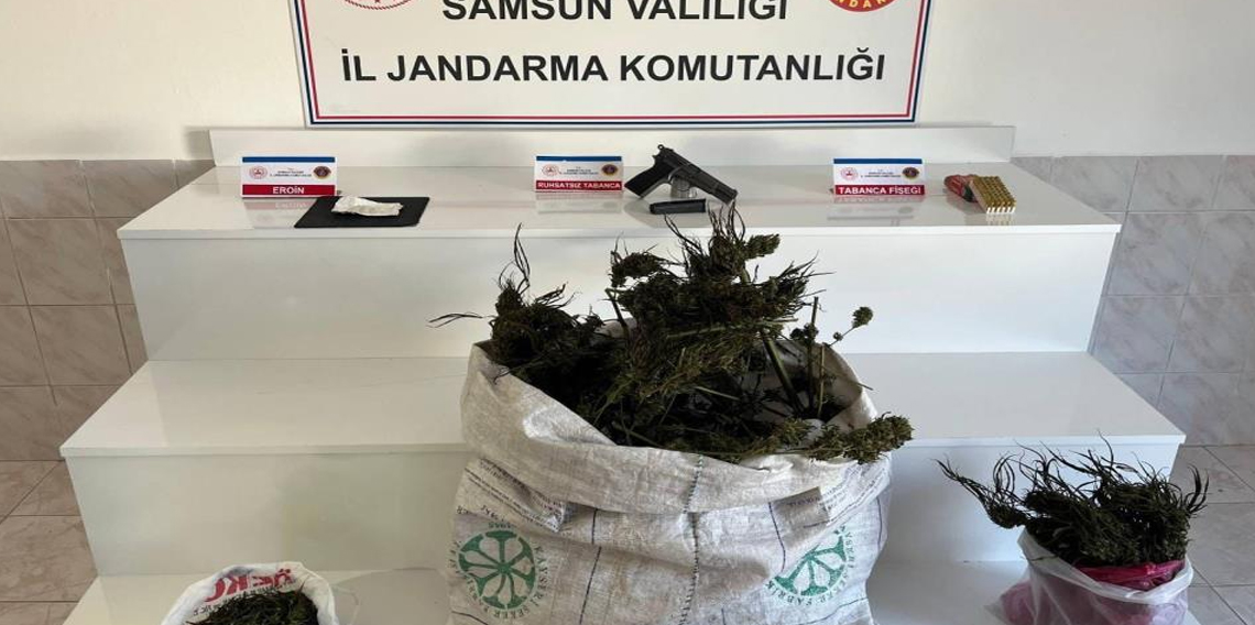 Samsun'da jandarmadan uyuşturucu operasyonu