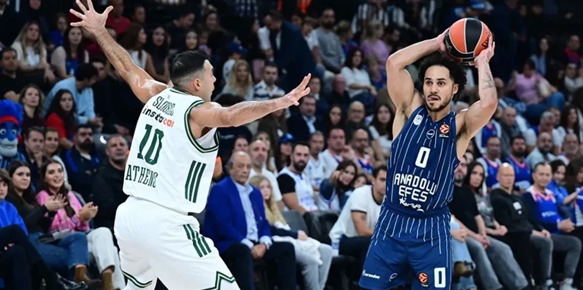 Anadolu Efes evinde Panathinaikos'a yenildi
