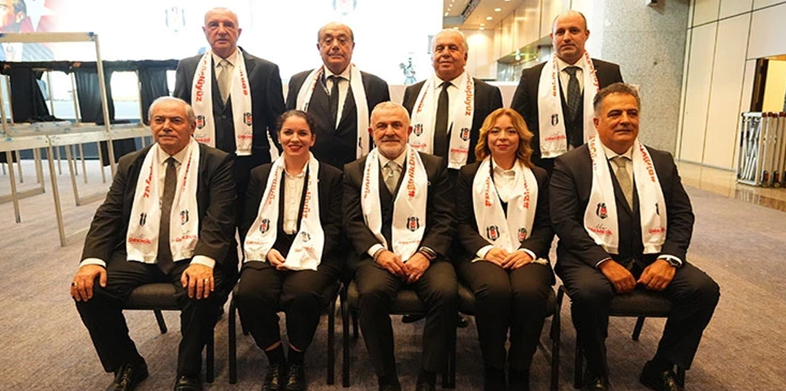 Beşiktaş Divan Kurulunun yeni başkanı Ahmet Ürkmezgil oldu