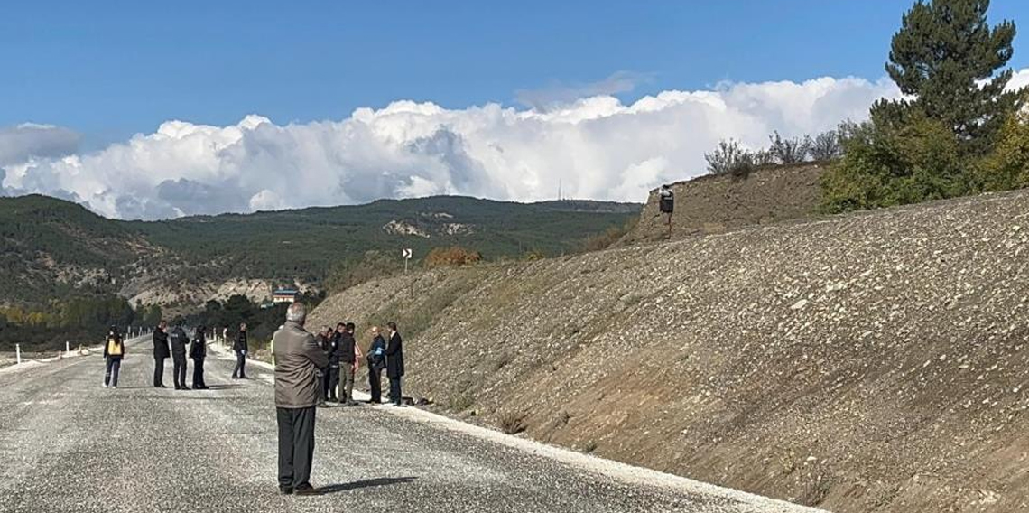 Kastamonu'da aracın çarptığı vatandaşın cenazesi yol kenarında bulundu