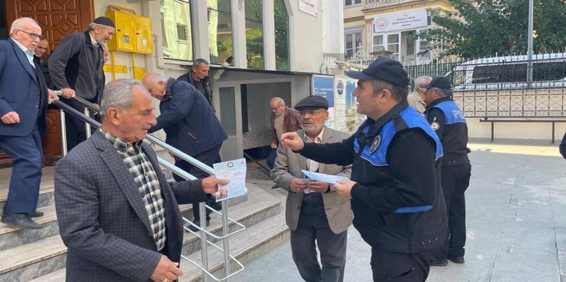 Samsun polisinden camilerde 'dolandırıcılık' uyarısı