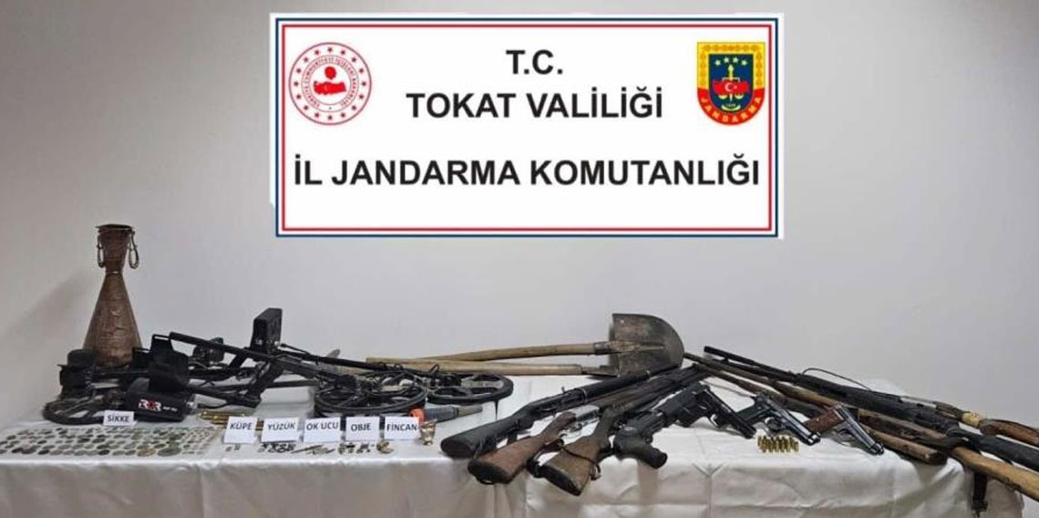 Tokat’ta tarihi eser kaçakçısı suçüstü yakalandı