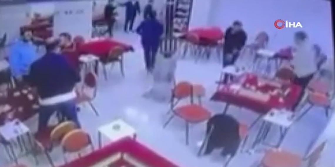 Depreme okey oynarken yakalandılar