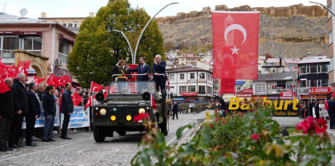 Bayburt’ta 29 Ekim Cumhuriyet Bayramı törenle kutlandı