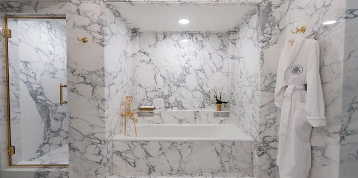 Trump’tan lüks banyo paylaşımı gündem oldu