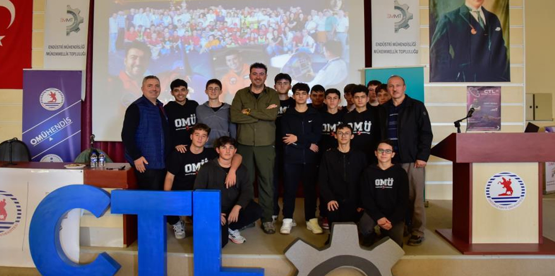 TUSAŞ baş test pilotundan öğrencilere 'gökyüzü dersleri'