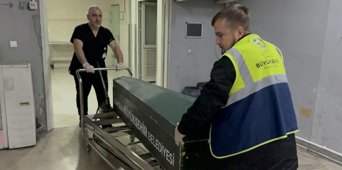 Evinde silahla vurulmuş halde bulunan yaşlı adam hayatını kaybetti