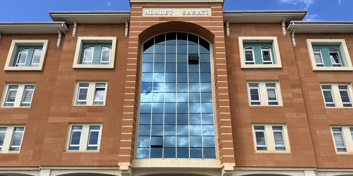 Uyuşturucu operasyonunda yakalanan 5 sanığa mahkemeden ceza yağdı