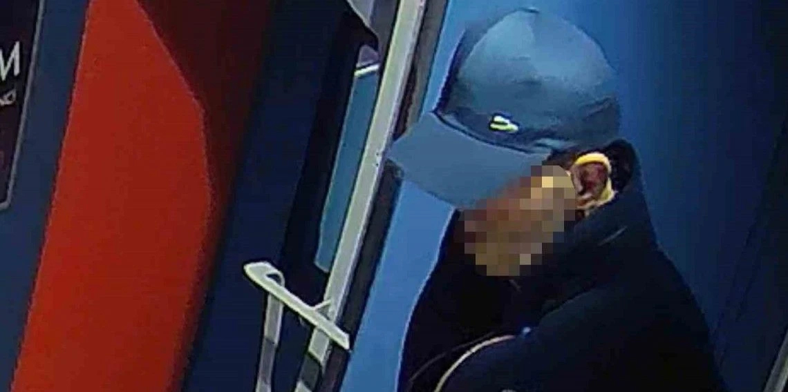 Avcılar’da pişkin hırsız güvenlik kamerasında