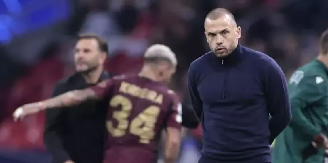 Galatasaray’dan fark yedi! Ajax hocasını gönderdi