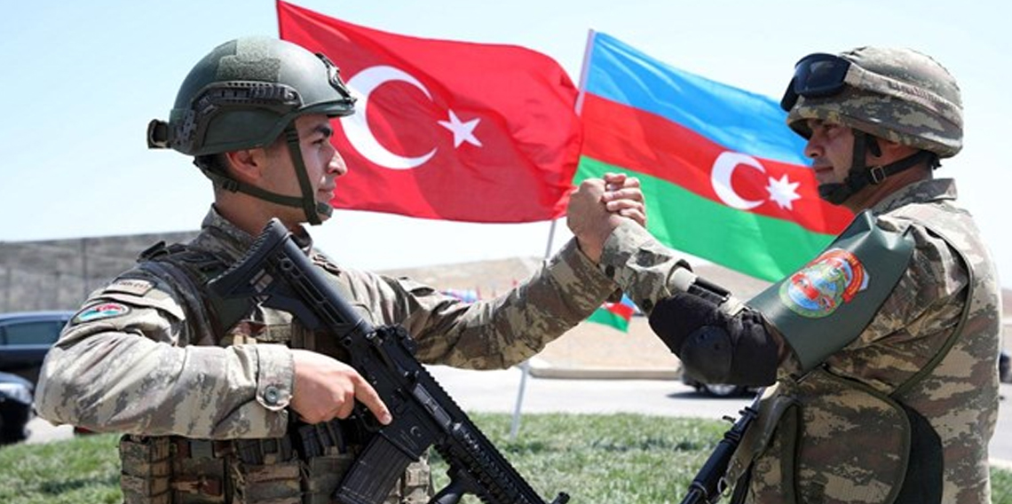 Azerbaycan 8 Kasım Zafer Günü'nü kutlandı