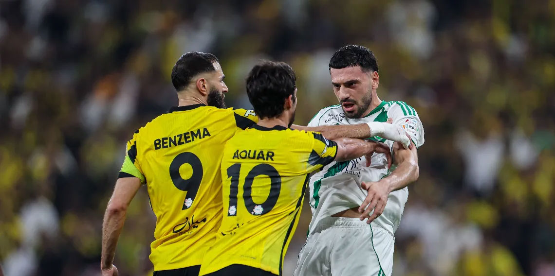 Merih Demiral'a hareket yapıldı! Ortalık karıştı!