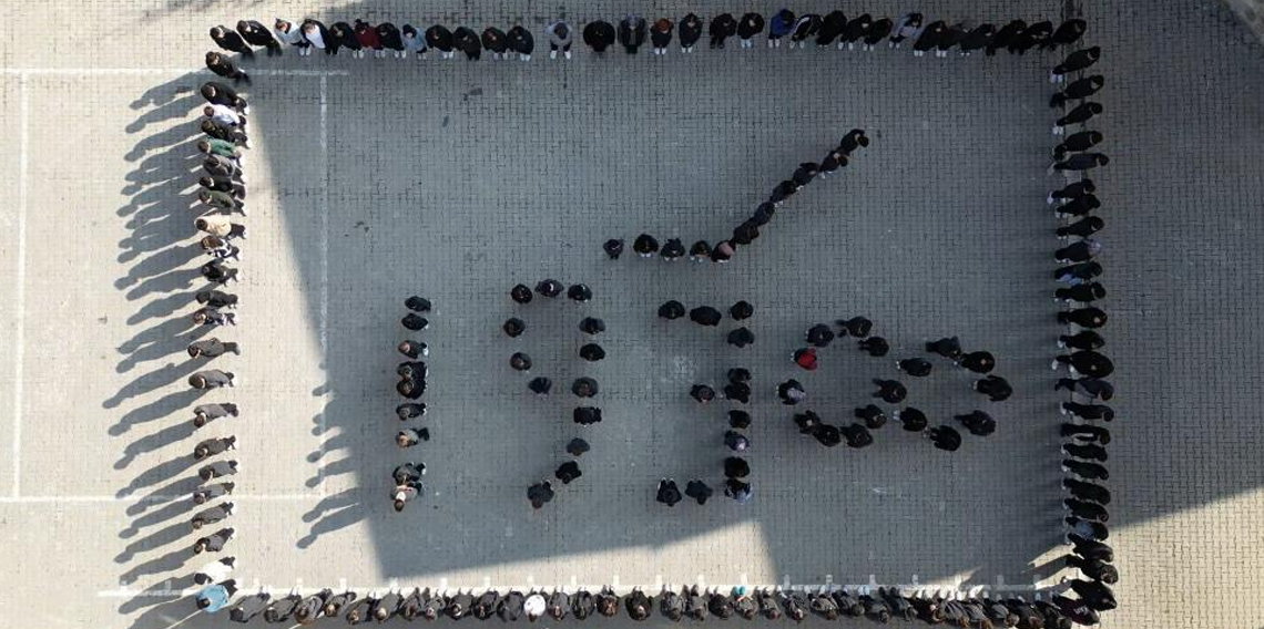 Bayburt Lisesi öğrencileri ‘1938’ koreografisiyle Atatürk’ü andı