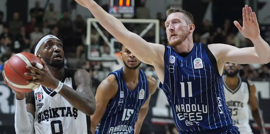 Beşiktaş derbide Anadolu Efes’i devirdi