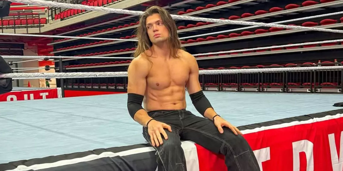 Kısmetse Olur yarışmacılığından ringe! WWE'ye davet edilen ilk Türk oldu