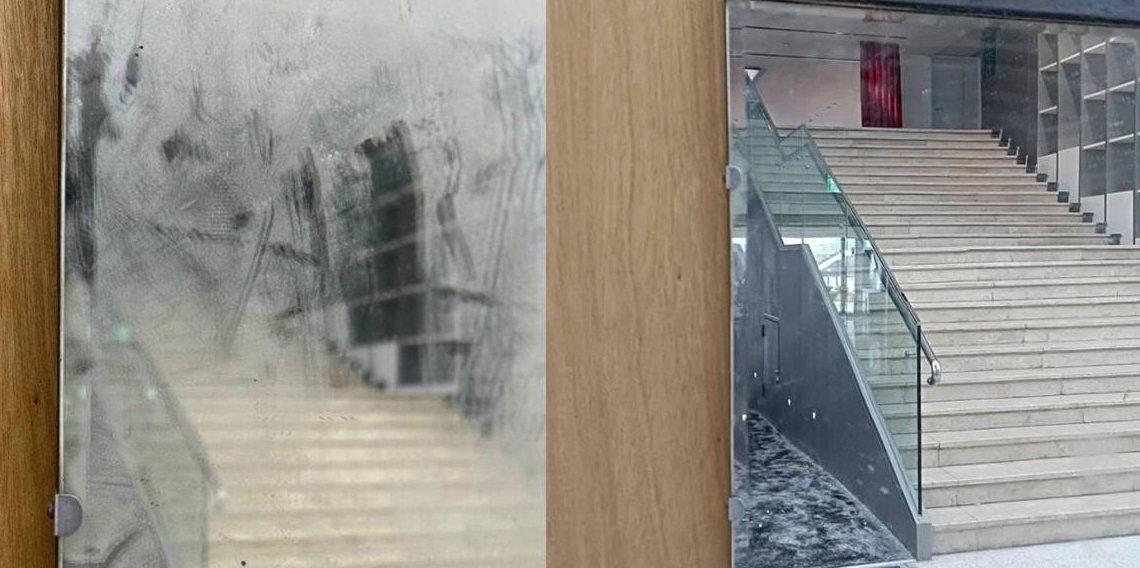 Tayvan’da temizlik görevlisi sanat eserini “kirli ayna” sanıp sildi