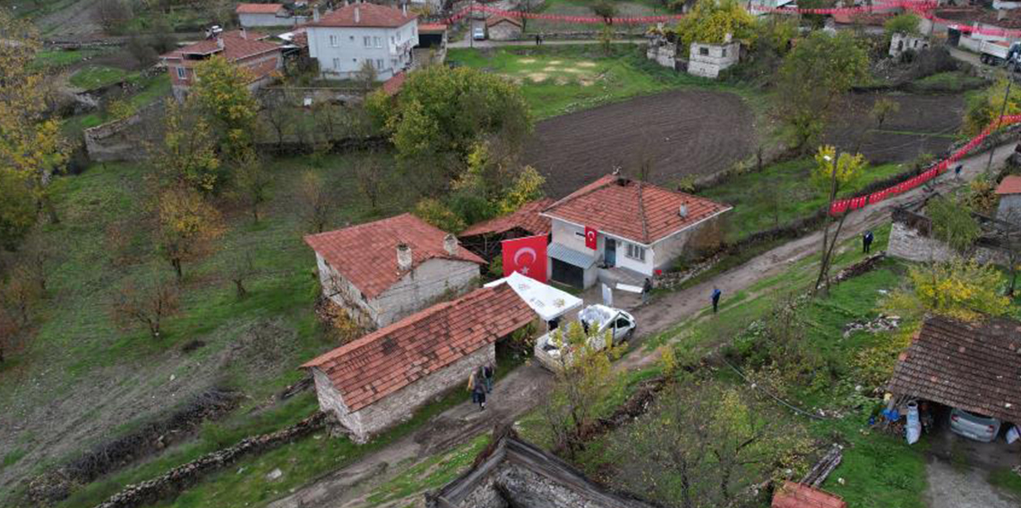 Çocukluk arkadaşıyla aynı gün şehit düştü