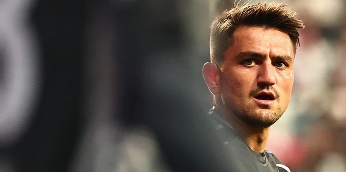 Beşiktaş Cengiz Ünder'i kalıcı olarak almak istiyor