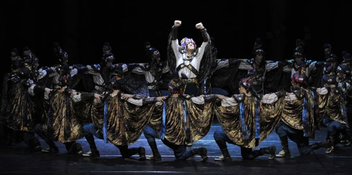 Anadolu Ateşi’nin Troya’sı AKM’yi salladı, Şimdi sıra Amerika’da!