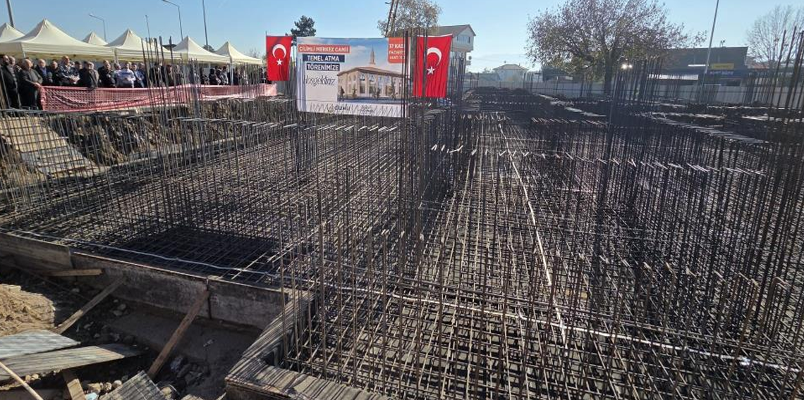 Çilimli’ye Selçuklu mimarisinde yapılacak caminin temeli atıldı
