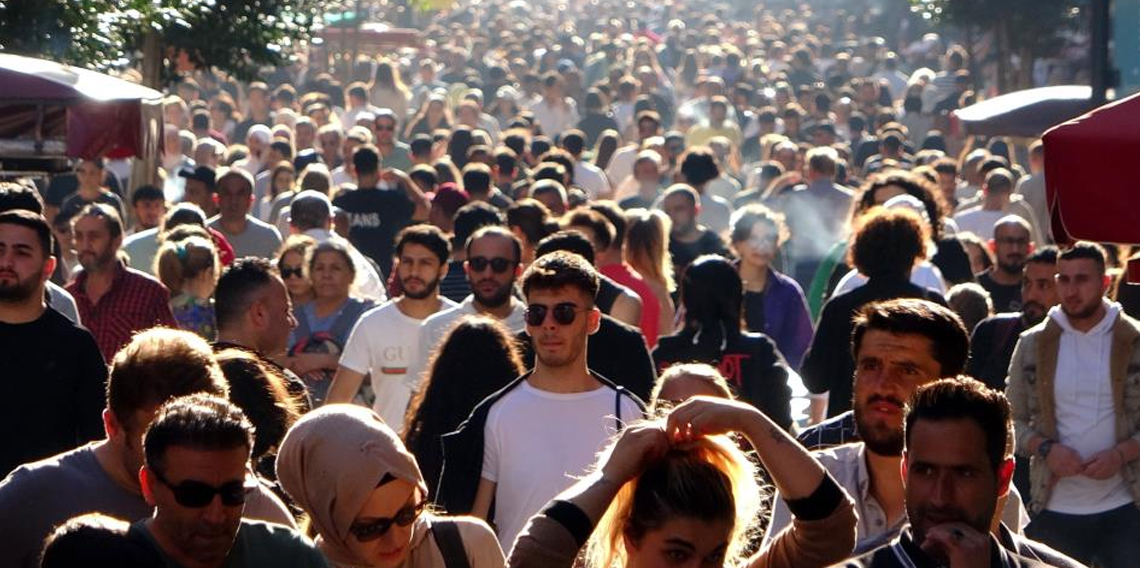 İstihdam oranı yüzde 49,0, işgücüne katılım yüzde 53,5 olarak açıklandı