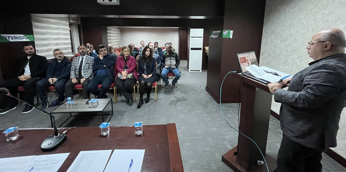 Artvinspor Kulübü Başkanı Yıldırım, 3. kez güven tazeledi