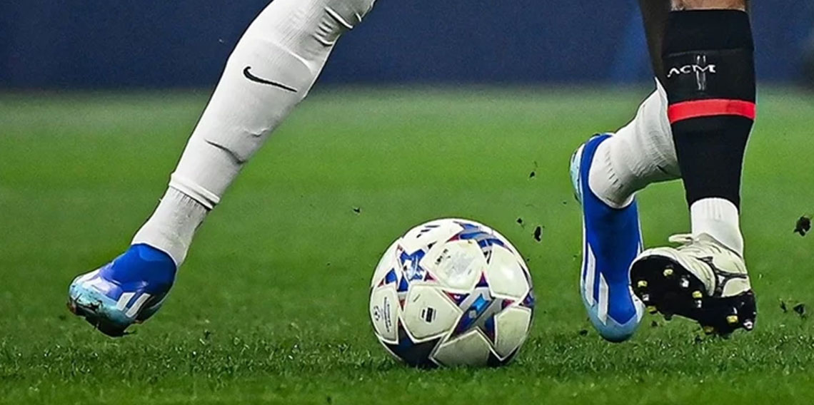 İsrail'in futboldan men edilmesi için tarihi girişim