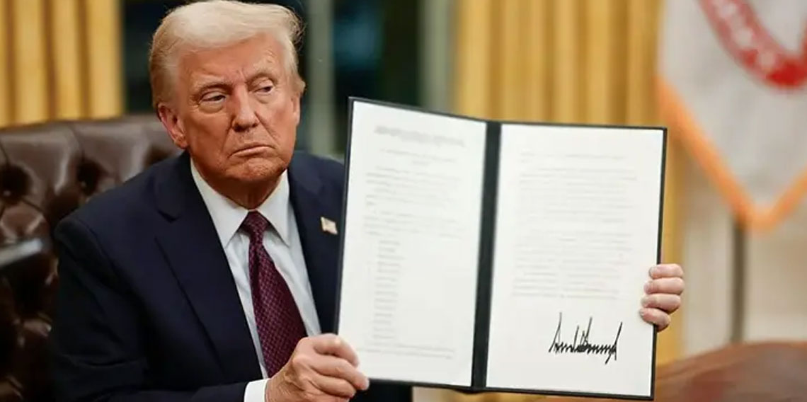 Trump dünyanın beklediği Epstein imzasını attı