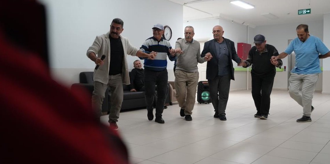 Hem kaynaştılar hem eğlendiler