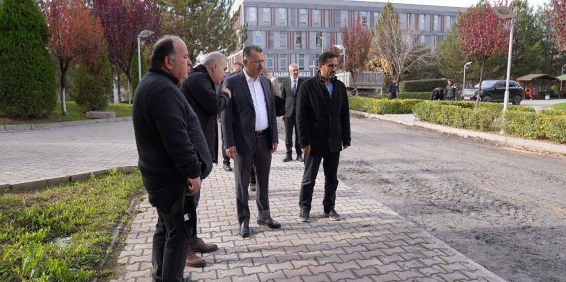 Rektör Kırışık, kampüs ve öğrenci ihtiyaçlarını yerinde gözlemledi