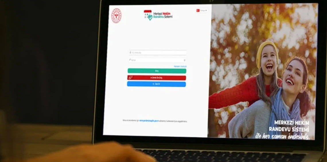 Sağlık Bakanlığı her gün 1,7 milyon hastaya randevu veriyor