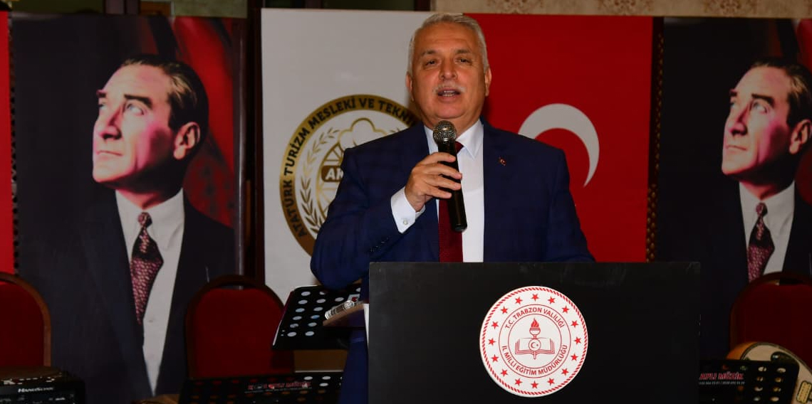 Vali Yıldırım Öğretmenlerle Bir Araya Geldi