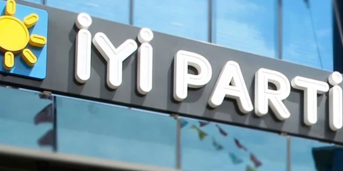 İYİ Parti'de üst düzey istifa depremi! Sosyal medyadan duyurdu
