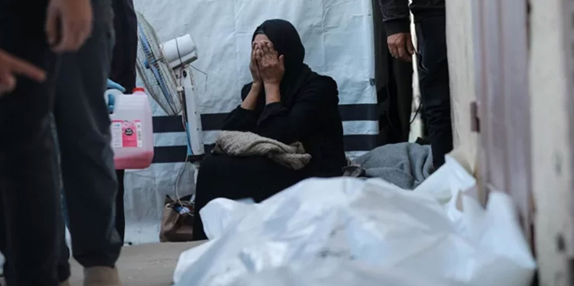 İsrail'in saldırıları altındaki Gazze'de can kaybı 69 bin 785'e yükseldi